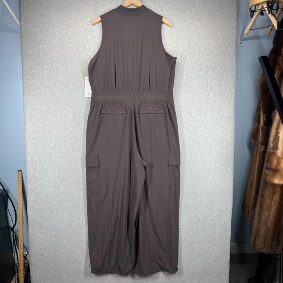 Athleta Brooklyn Jumpsuit Womens 16 Athleisure Lightweight Shale Pockets NWT - Picture 6 of 12